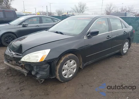 2004 Honda Accord 2.4 Lx из США, поврежденный, VIN 1HGCM563X4A008012
